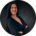 Christin Henze Christin Henze
